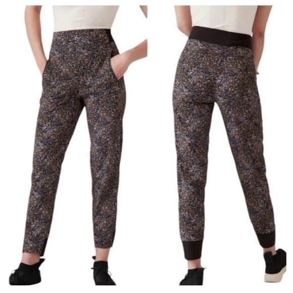 Athleta Trekkie North High Rise Jogger Pants Womens 10 Kinetic Abstract Pull On - Picture 3 of 12